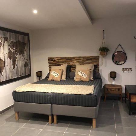 Auberge De Pachoquin Meounes-les-Montrieux Zewnętrze zdjęcie