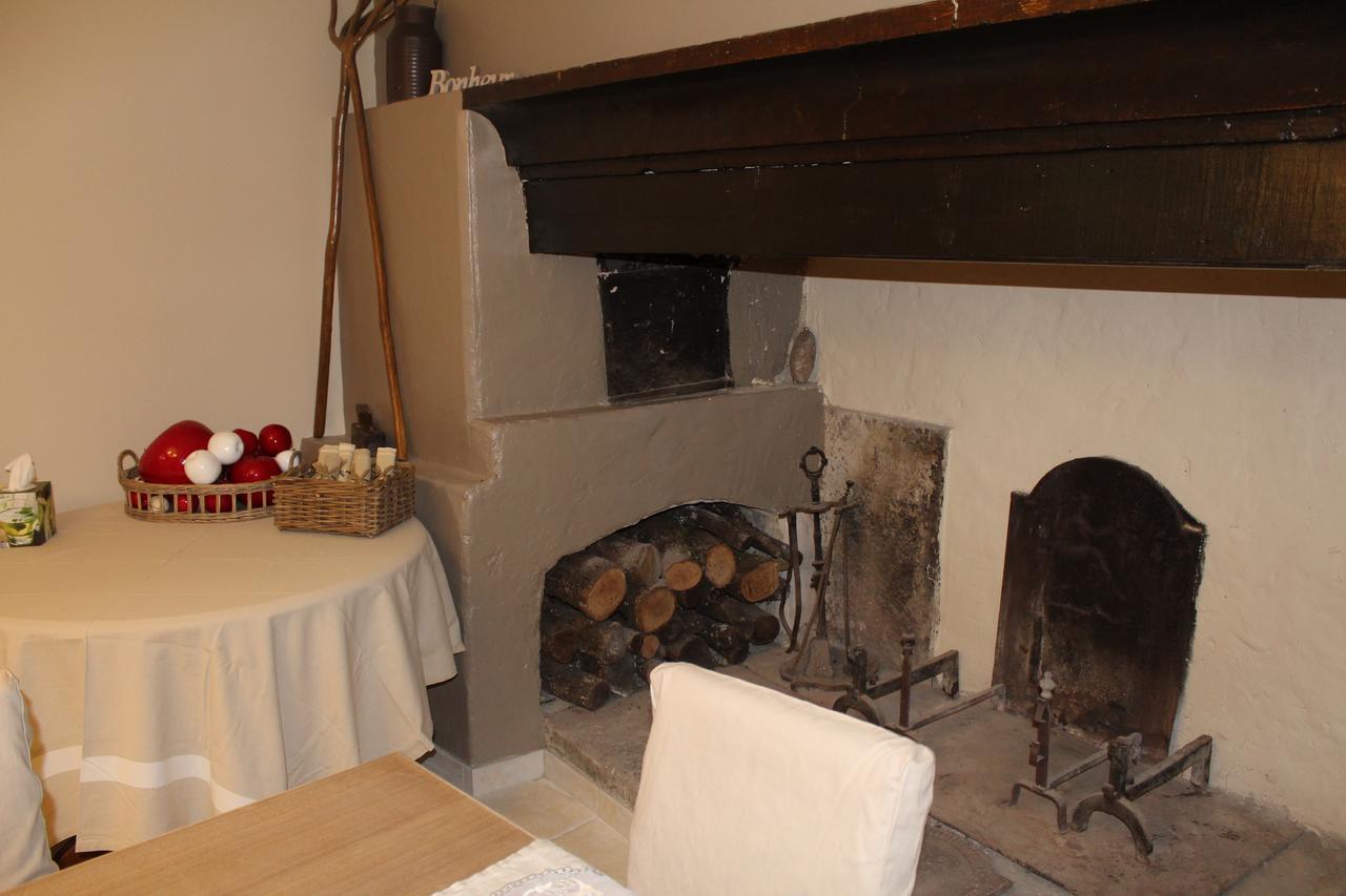 Auberge De Pachoquin Meounes-les-Montrieux Zewnętrze zdjęcie