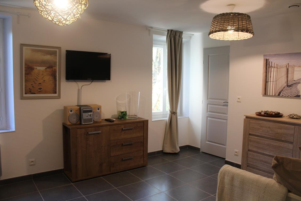 Auberge De Pachoquin Meounes-les-Montrieux Zewnętrze zdjęcie