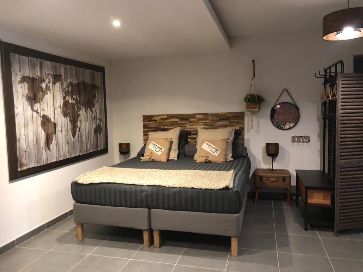 Auberge De Pachoquin Meounes-les-Montrieux Zewnętrze zdjęcie